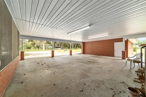 2285 W Highway 318 Citra FL 32113