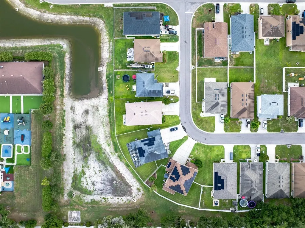 4379 Moon Shadow Loop Mulberry FL 33860