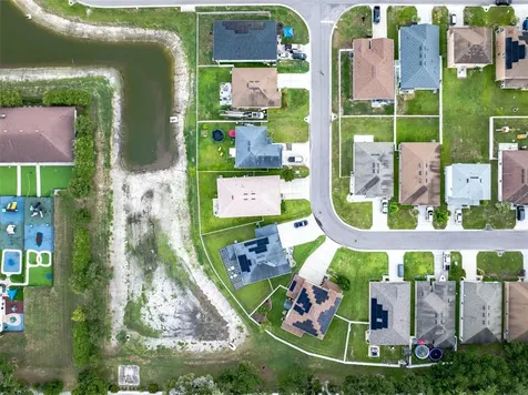 4379 Moon Shadow Loop Mulberry FL 33860