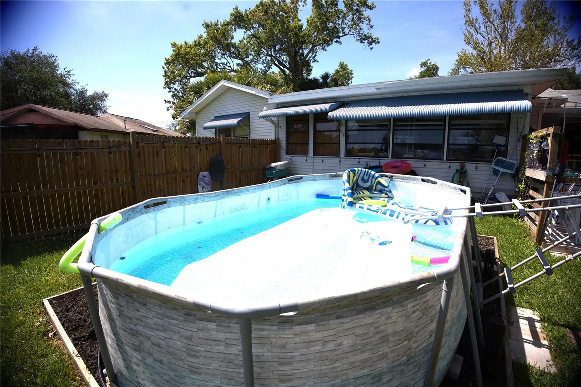 915 Dempsey Street Clearwater FL 33756