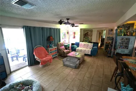 915 Dempsey Street Clearwater FL 33756