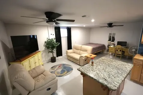 915 Dempsey Street Clearwater FL 33756