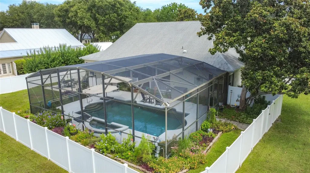 19512 Spring Oak Drive Eustis FL 32736