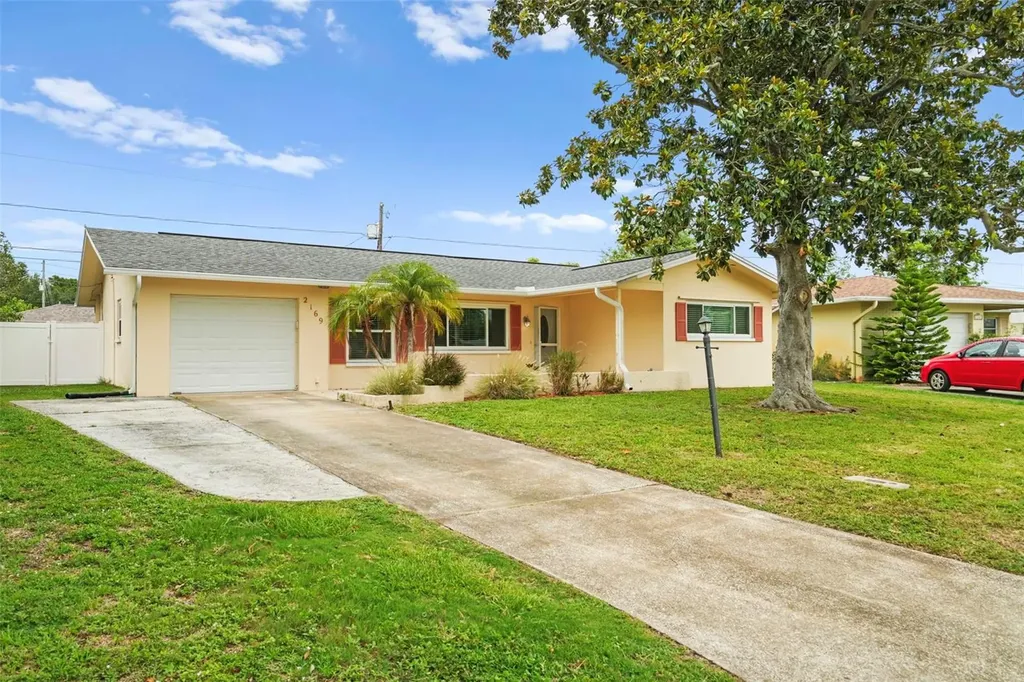 2169 Pine Ridge Drive Clearwater FL 33763