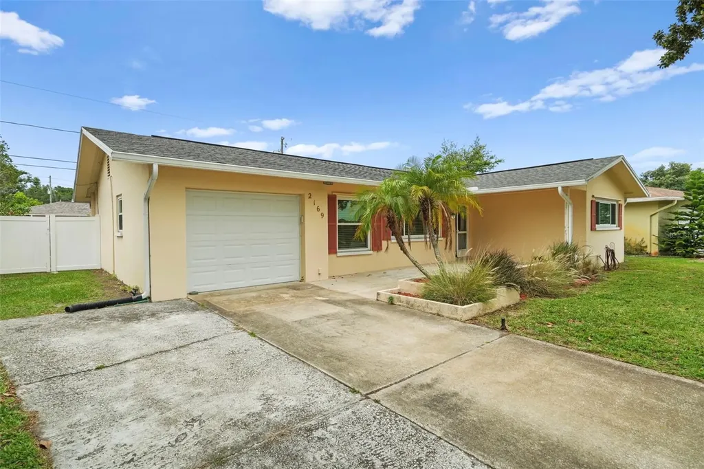 2169 Pine Ridge Drive Clearwater FL 33763