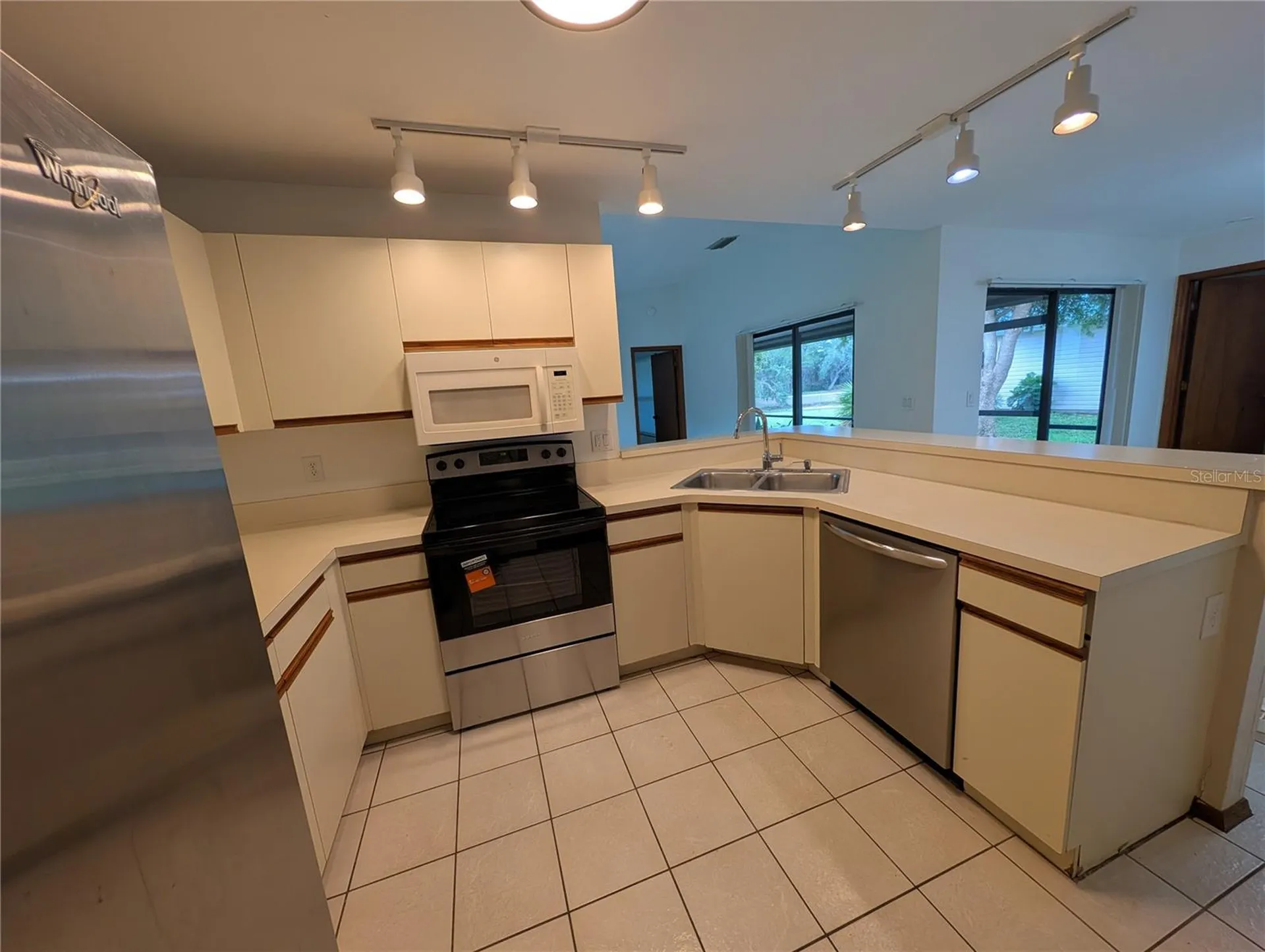 517 Bearded Oaks Circle Sarasota FL 34232