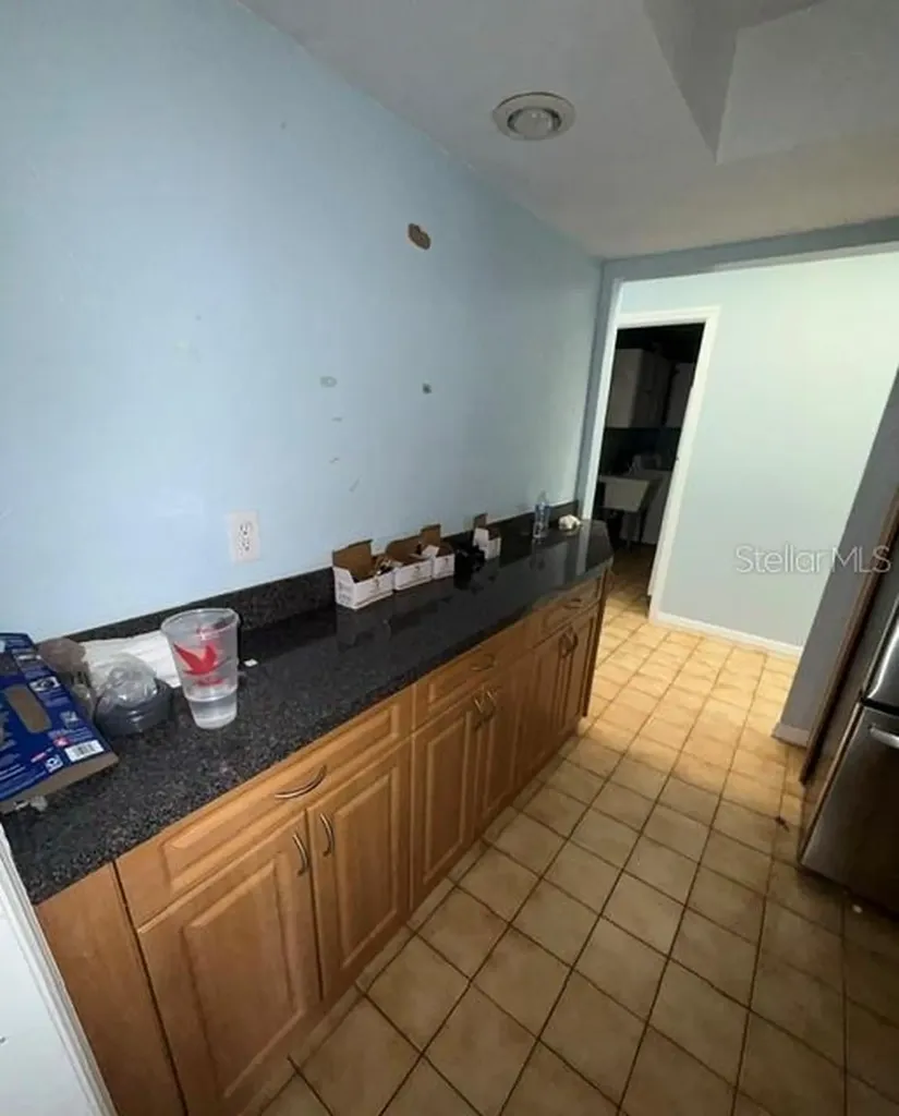 465 E Seminole Drive Venice FL 34293