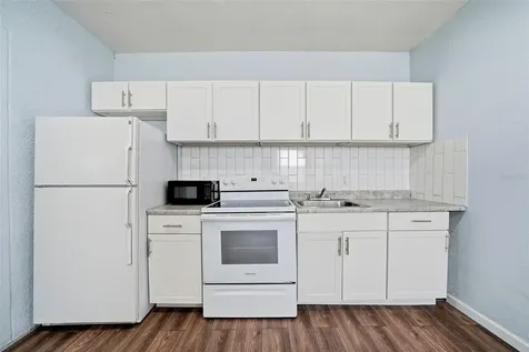 9310 N Dartmouth Avenue Tampa FL 33612