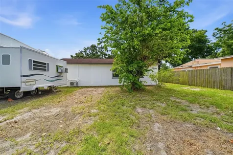 9310 N Dartmouth Avenue Tampa FL 33612