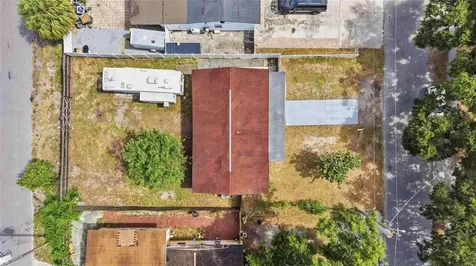 9310 N Dartmouth Avenue Tampa FL 33612