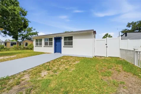 9310 N Dartmouth Avenue Tampa FL 33612