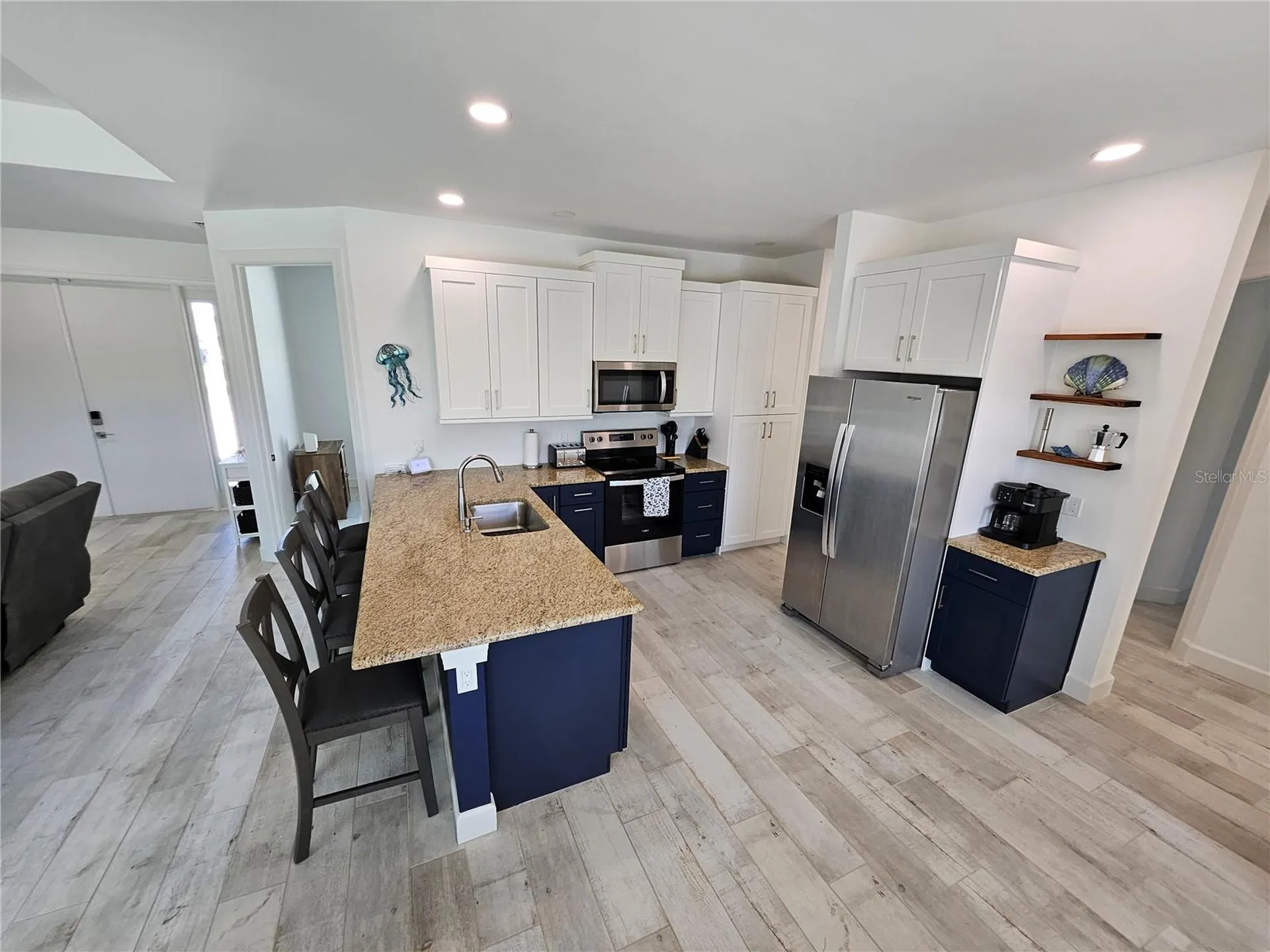 136 Kamal Parkway Cape Coral FL 33904