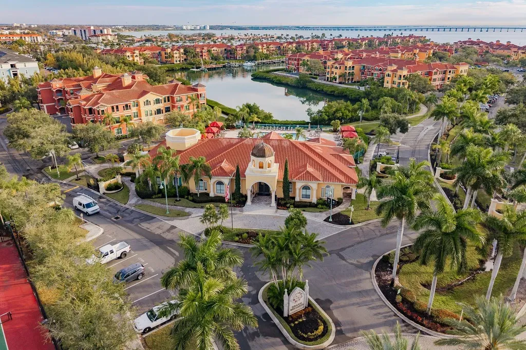 2730 Via Tivoli Clearwater FL 33764