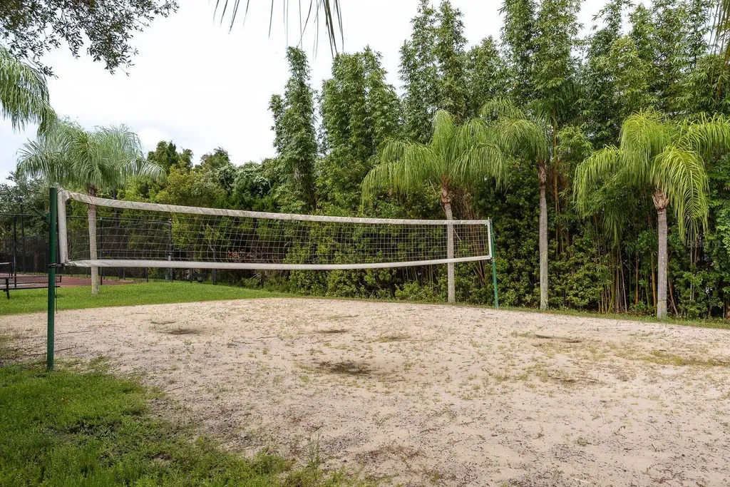 2730 Via Tivoli Clearwater FL 33764