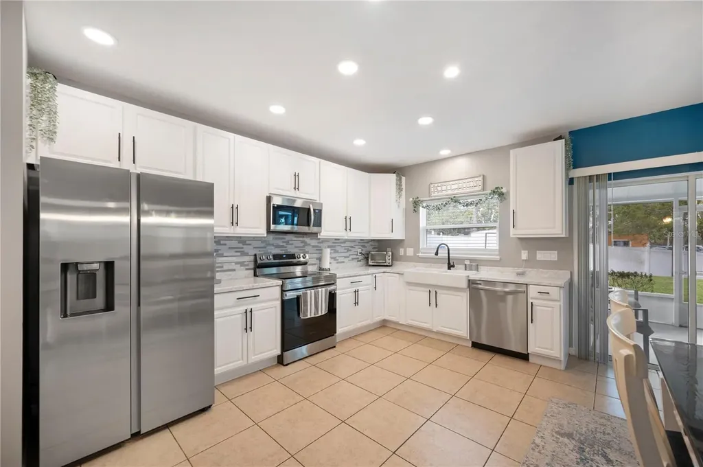 1018 Roberta Road Lake Wales FL 33853