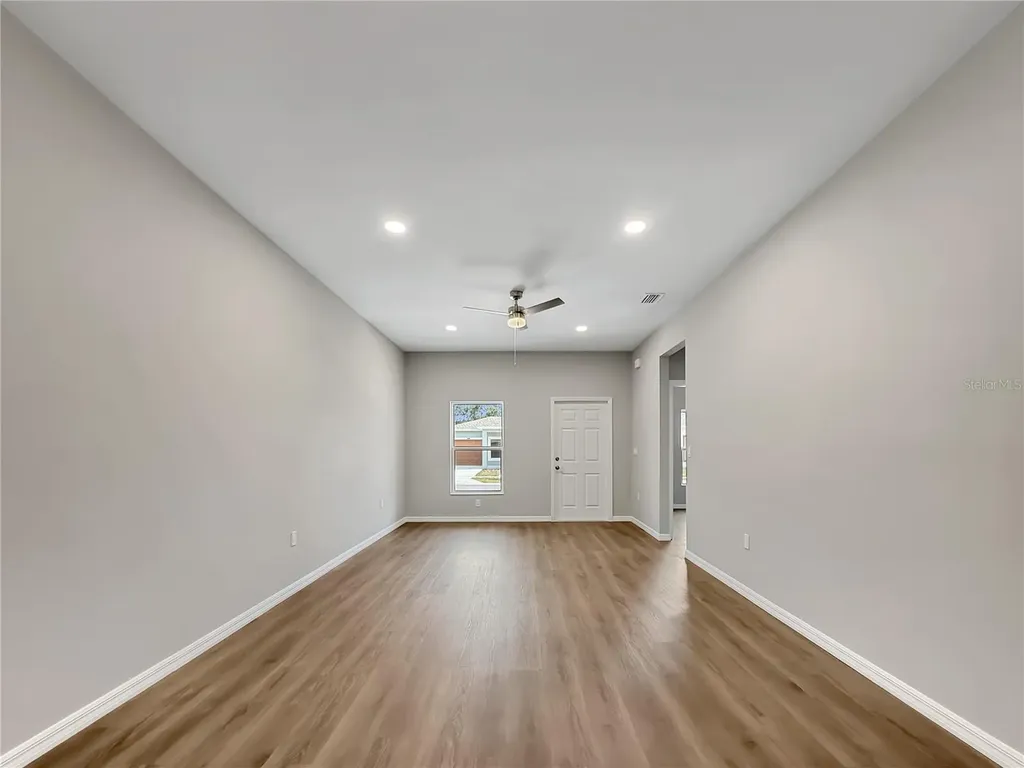 5020 Finders Court Tampa FL 33617