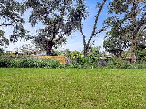 5020 Finders Court Tampa FL 33617
