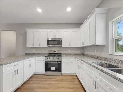 5020 Finders Court Tampa FL 33617