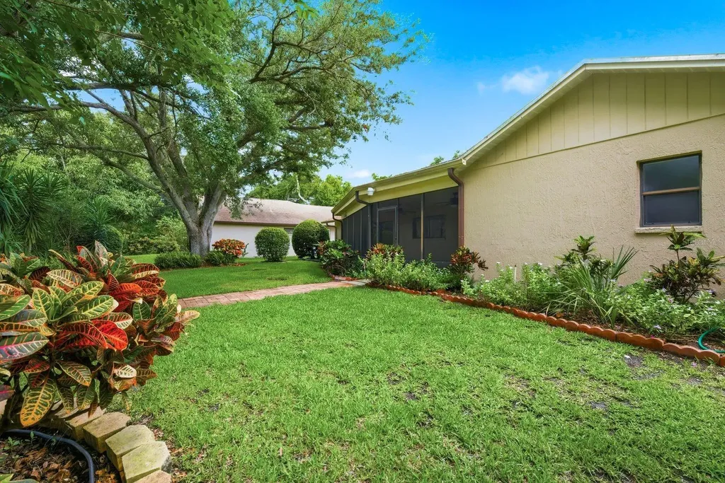 341 Arbor Drive W Palm Harbor FL 34683