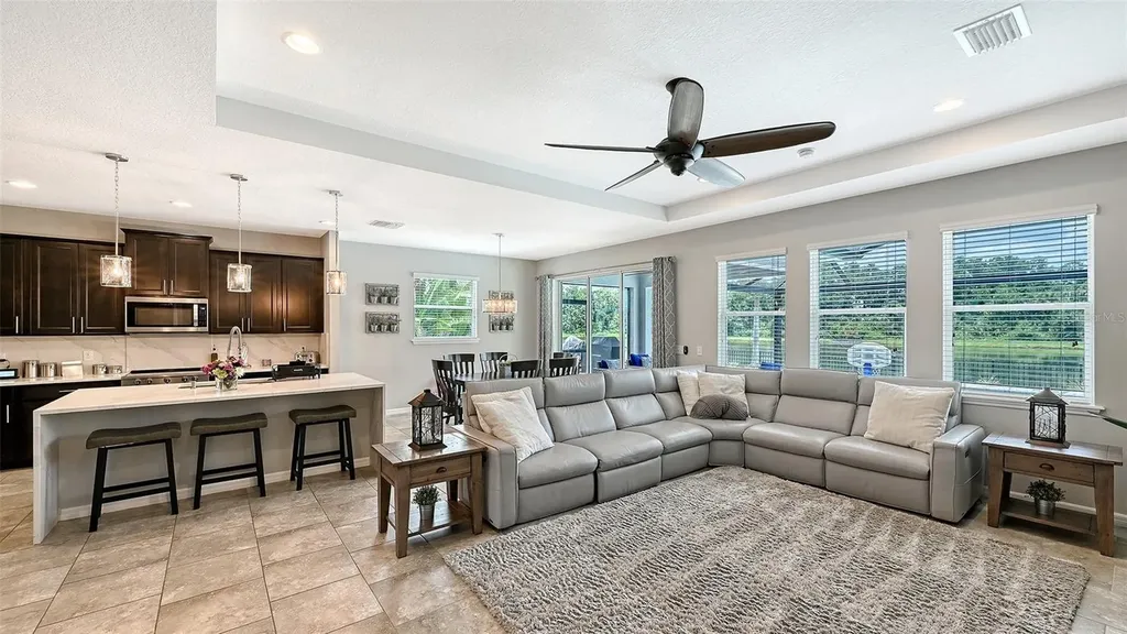 15112 Las Olas Place Bradenton FL 34212