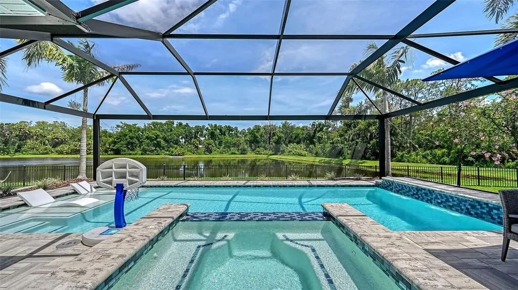 15112 Las Olas Place Bradenton FL 34212