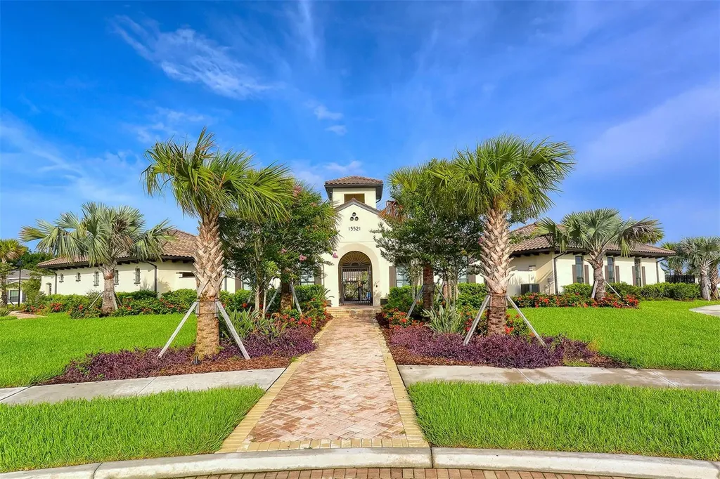 15112 Las Olas Place Bradenton FL 34212