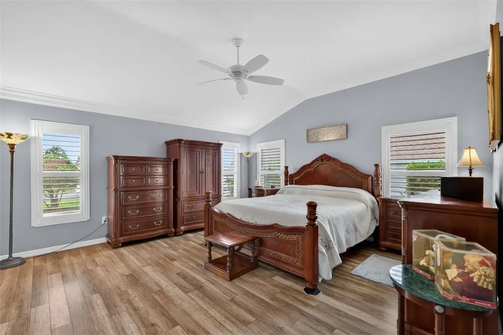 1614 Pennecamp Drive The Villages FL 32162