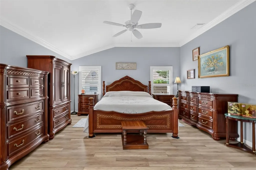 1614 Pennecamp Drive The Villages FL 32162
