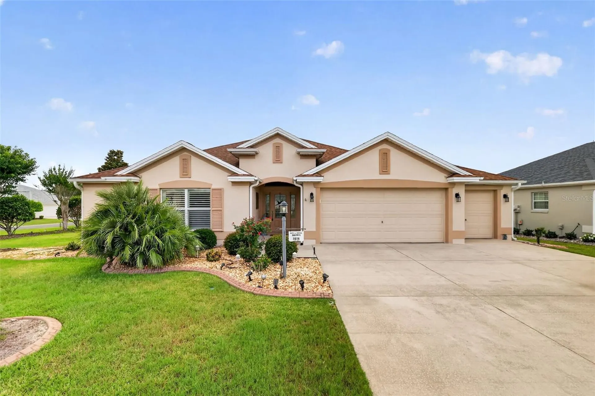 1614 Pennecamp Drive The Villages FL 32162