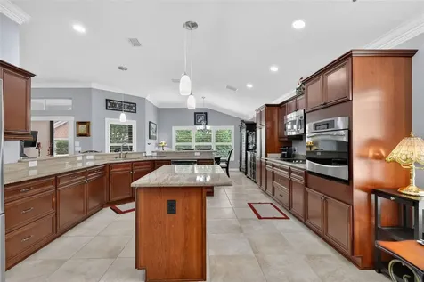 1614 Pennecamp Drive The Villages FL 32162
