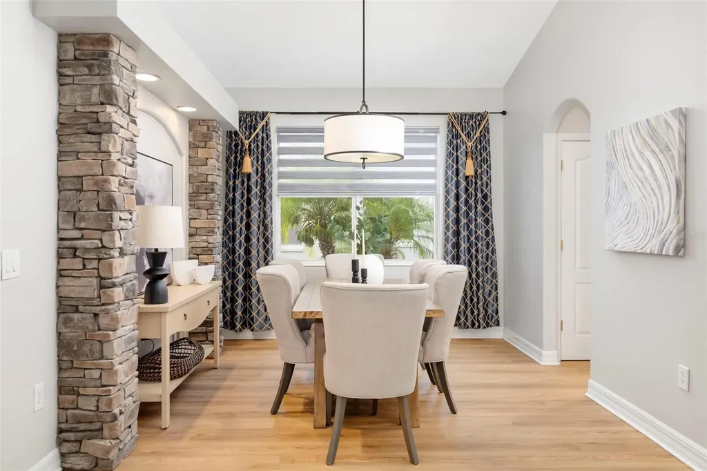 6215 Warbler Lane Lakewood Ranch FL 34202
