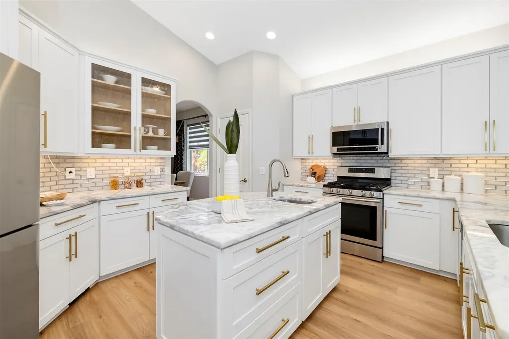6215 Warbler Lane Lakewood Ranch FL 34202