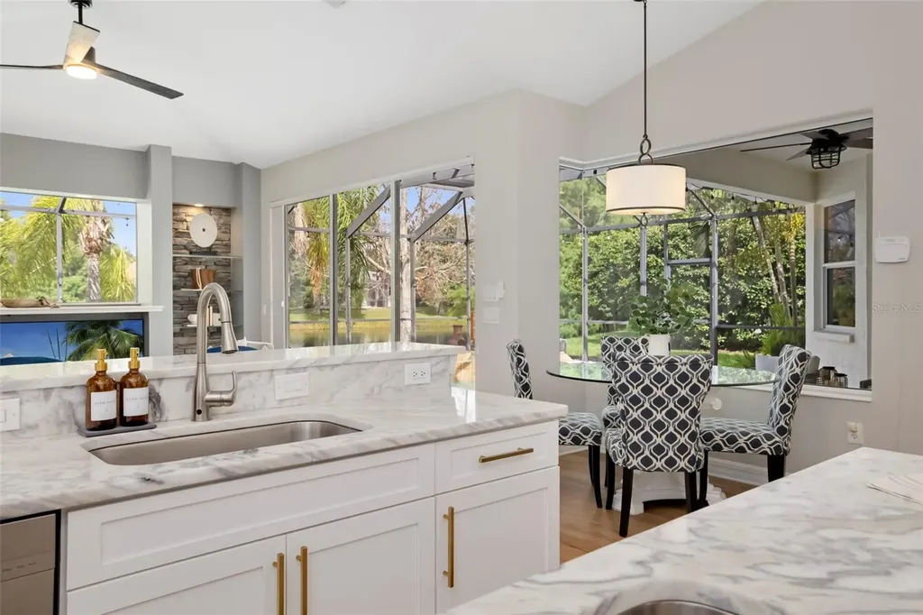 6215 Warbler Lane Lakewood Ranch FL 34202