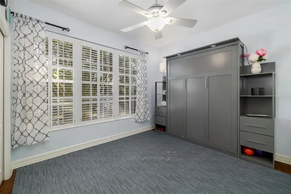 6215 Warbler Lane Lakewood Ranch FL 34202