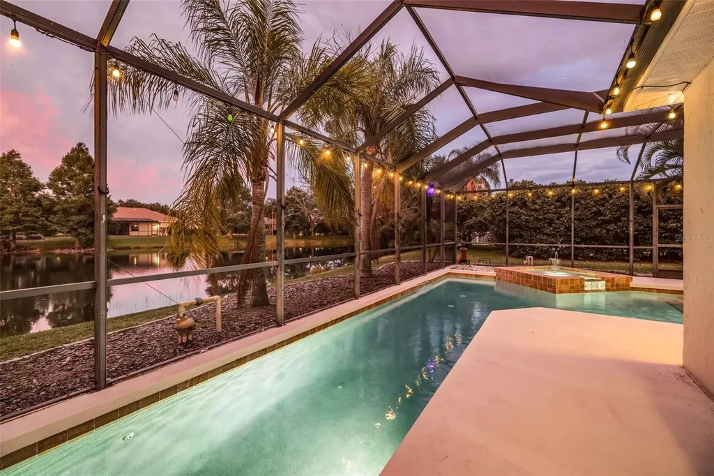 6215 Warbler Lane Lakewood Ranch FL 34202