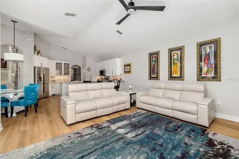 6215 Warbler Lane Lakewood Ranch FL 34202