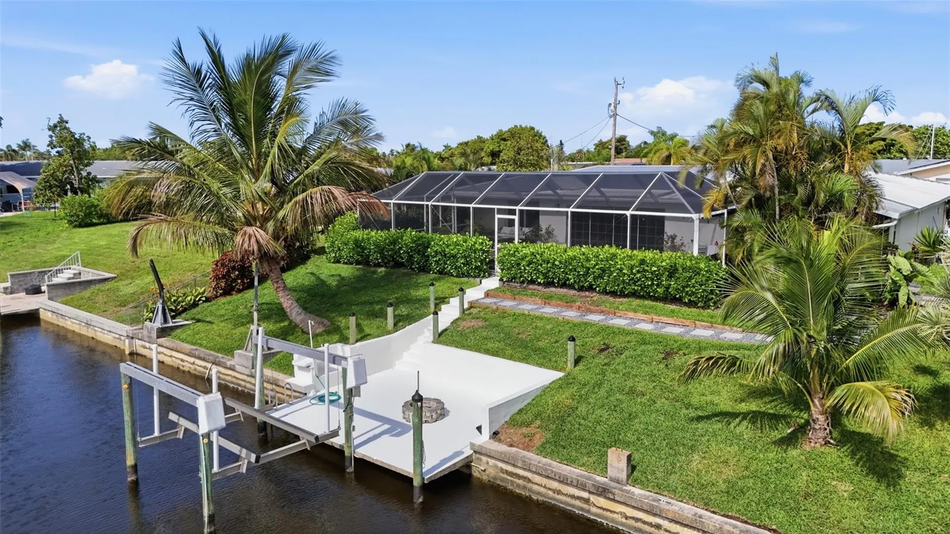 2835 SE 18th Avenue Cape Coral FL 33904