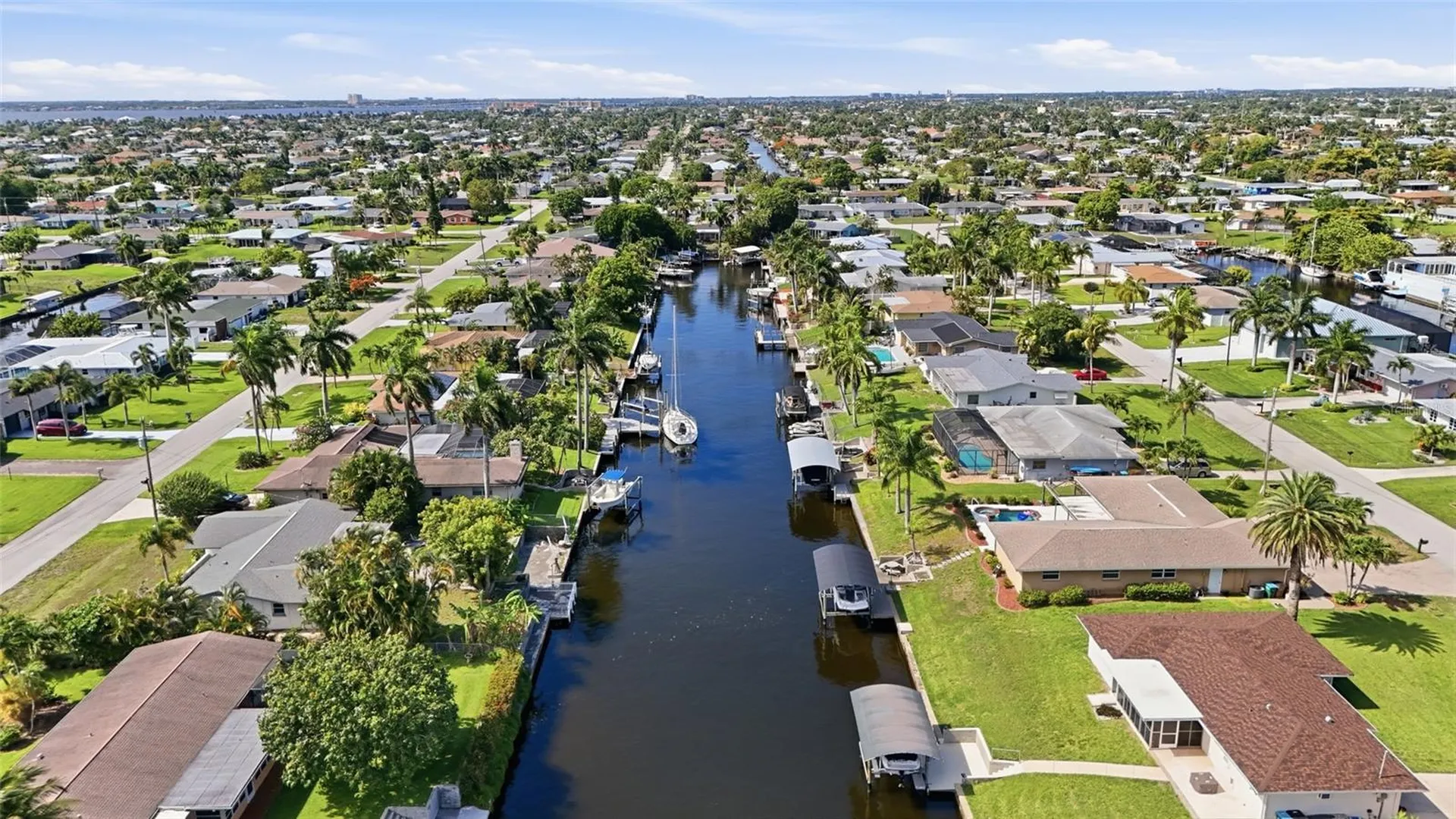 2835 SE 18th Avenue Cape Coral FL 33904