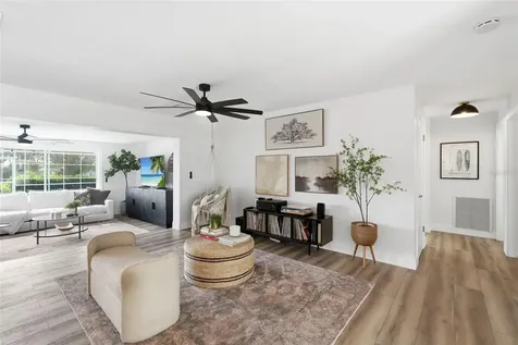 2835 SE 18th Avenue Cape Coral FL 33904