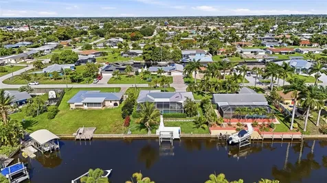 2835 SE 18th Avenue Cape Coral FL 33904