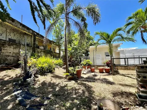Urb. Villa Clarita G-4 Fajardo PR 00738