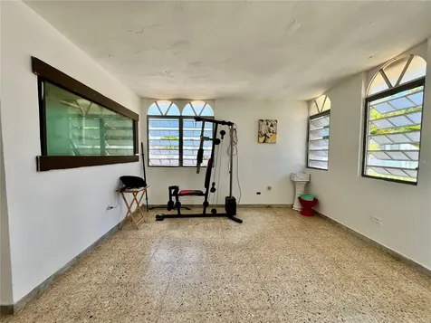 Urb. Villa Clarita G-4 Fajardo PR 00738