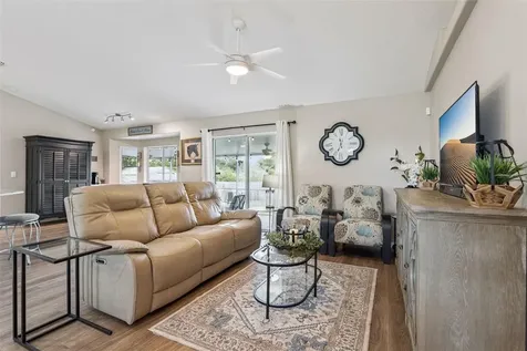 132 Floridana Road Debary FL 32713