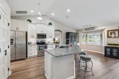 132 Floridana Road Debary FL 32713