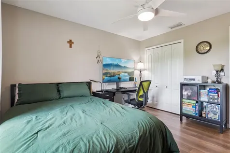132 Floridana Road Debary FL 32713