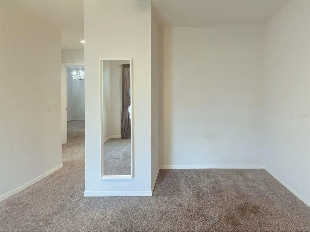 1213 Grantham Drive Sarasota FL 34234