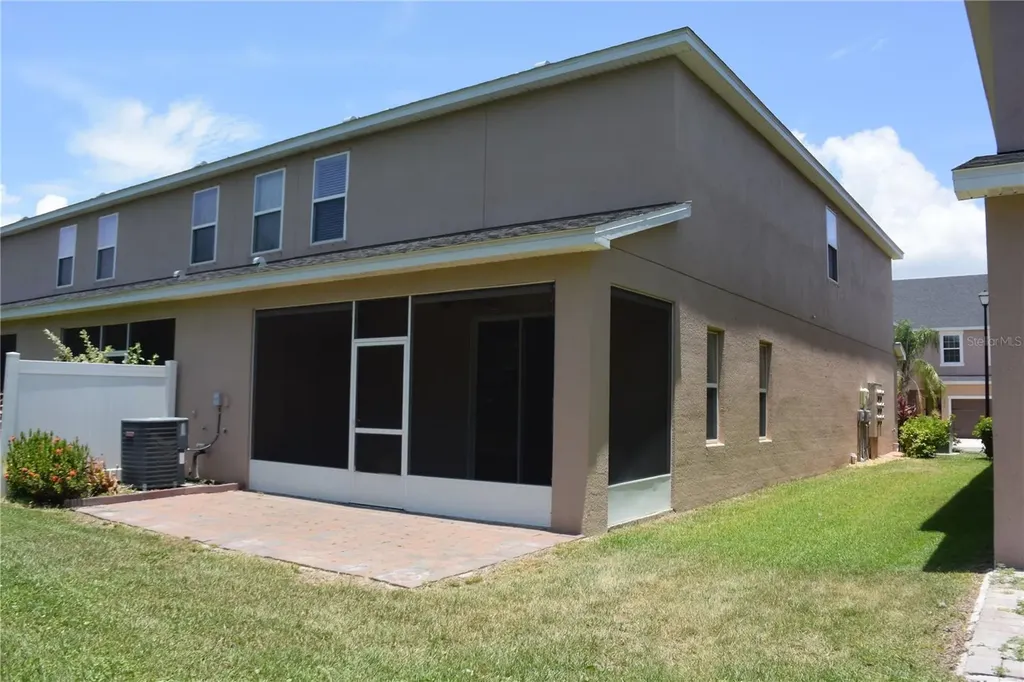1213 Grantham Drive Sarasota FL 34234