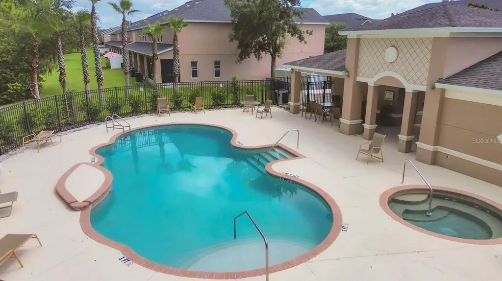 1213 Grantham Drive Sarasota FL 34234