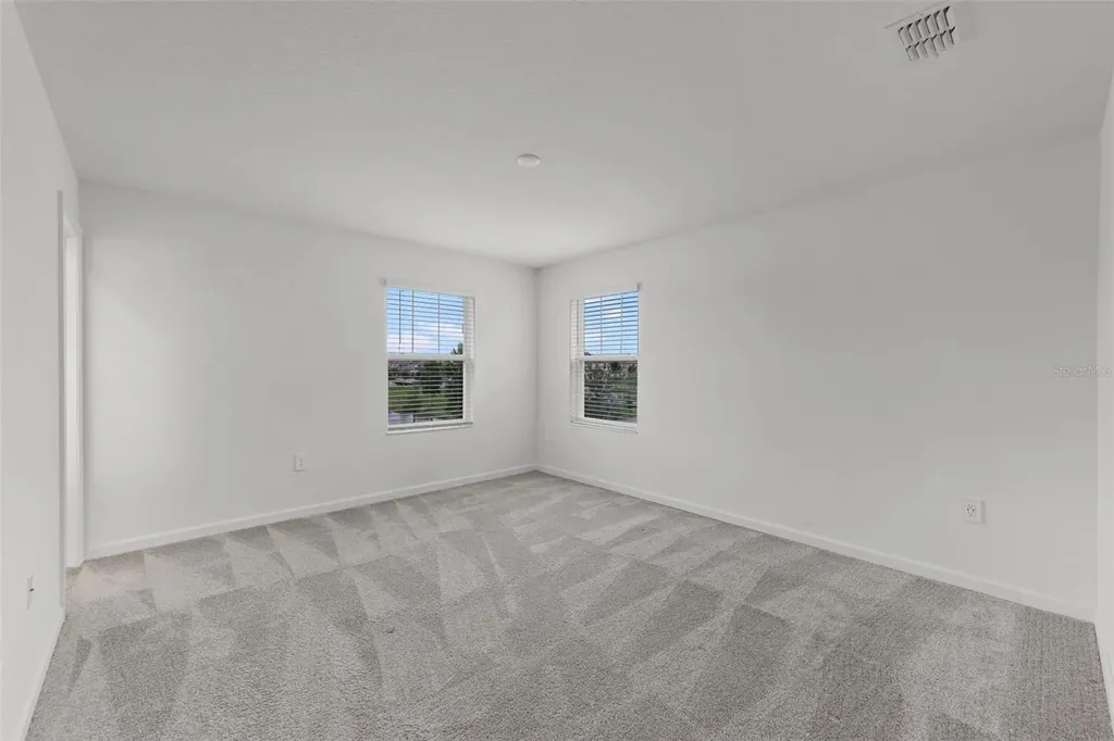 2563 Relaxing Lane Kissimmee FL 34744
