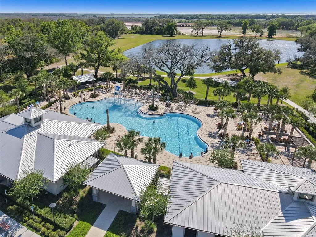 2563 Relaxing Lane Kissimmee FL 34744